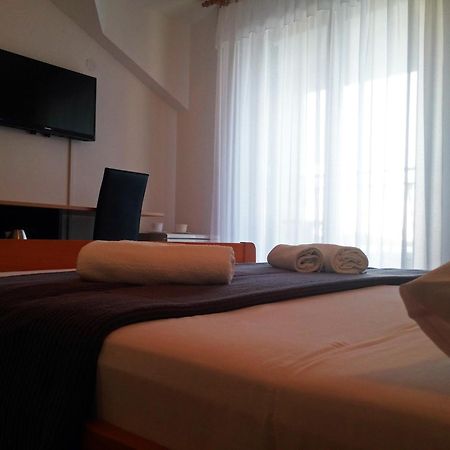 Apartments And Rooms Saric Jadrija Εξωτερικό φωτογραφία